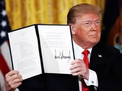 Трамп підписав нову торговельну угоду з Мексикою і Канадою