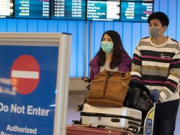 Минздрав о коронавирусе: путешественников с симптомами будут направлять на медобследование