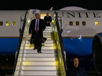 Госсекретарь США Майк Помпео прилетел в Киев