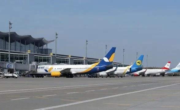 Ситуація з коронавірусом: в аеропорту "Бориспіль" готові у разі потреби закрити літак на карантин