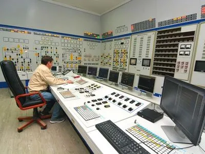 Энергосистема Украины продолжает работать без четырех атомных блоков