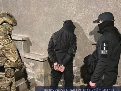 На Закарпатье взяли под стражу организатора банды, которая требовала несуществующие долги