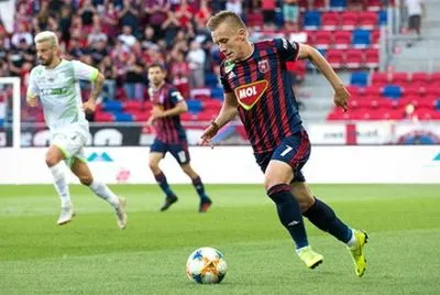 Футболист Петряк оформил победный гол в матче чемпионата Венгрии