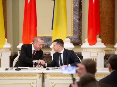 Зеленский поручил СБУ проверить сторонников Гюлена, оппозиционного Эрдогану, в Украине