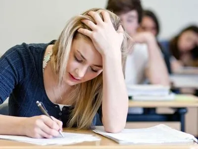 МОН: студенти зможуть переслухати навчальний курс у разі заваленого іспиту