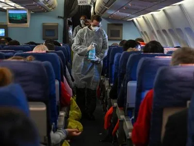 Страны ЕС эвакуировали более 440 человек из пораженного коронавирусом Уханя