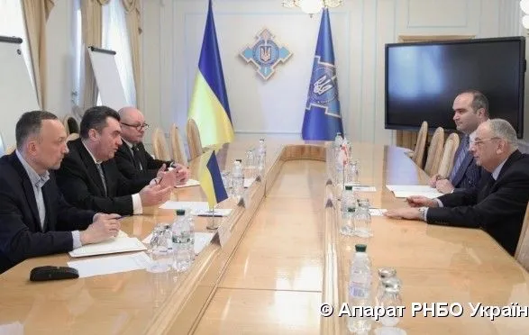 Украина и Грузия договорились активизировать стратегическое сотрудничество - СНБО