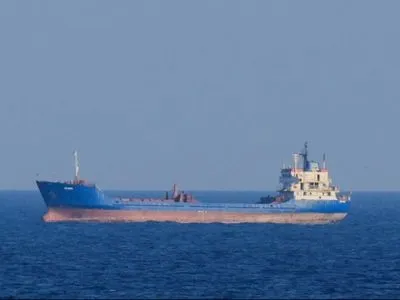 У Президента сообщили о более сотни кораблей-нарушителей, посетивших Крым за год