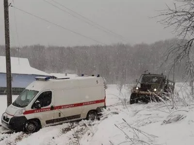 На Буковині через негоду знеструмлено понад 40 населених пунктів