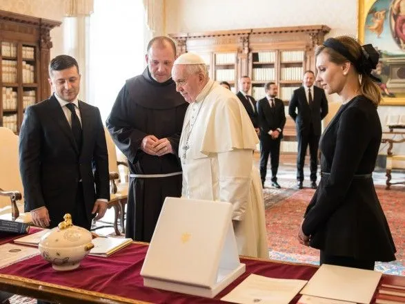 Зеленський про враження від зустрічі з Папою Франциском: відчув розуміння й надію