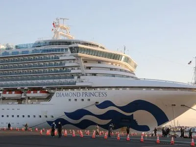 Еще один украинец заразился коронавирусом на круизном лайнере Diamond Princess - СМИ