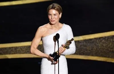 Рене Зелльвегер получила "Оскар" за лучшую женскую роль
