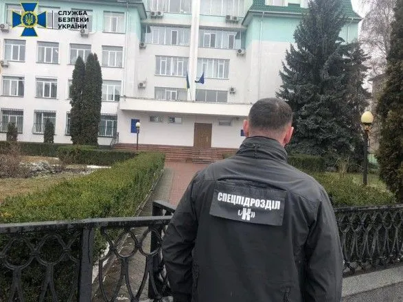 На Житомирщині високопосадовець фіскальної служби підозрюється у зловживаннях з видачі ліцензій