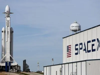 SpaceX запустила ракету Falcon 9 з 60 супутниками Starlink