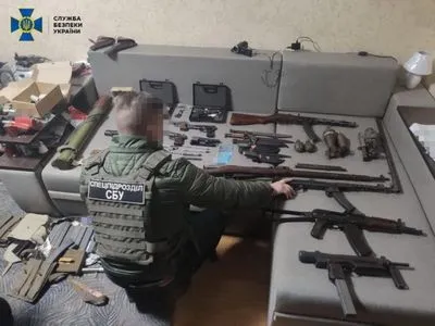 В Одесі попередили нелегальний продаж зброї із зони ООС