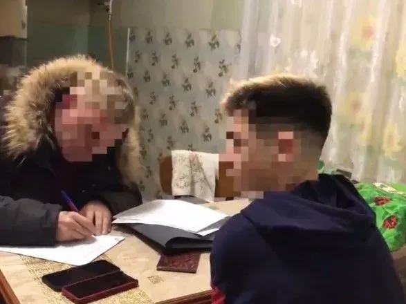 В окупованому Криму збираються вивчити побут підлітків, яких підозрюють у підготовці теракту