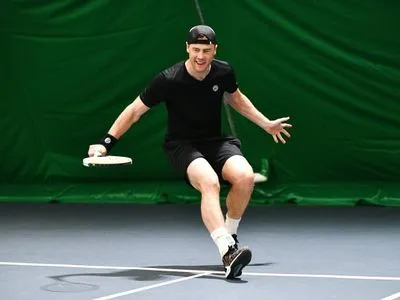 Теннисист Марченко продолжил победную серию на турнире в Бергамо