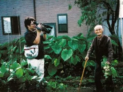 В Японии умер самый старый человек в мире