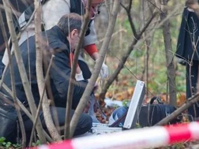 В лесу рядом с Брест-Литовским шоссе обнаружили человеческие кости