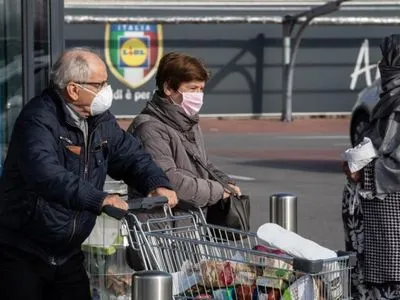 Украинцам советуют воздержаться от поездок в некоторые провинций Италии из-за вспышки COVID-19