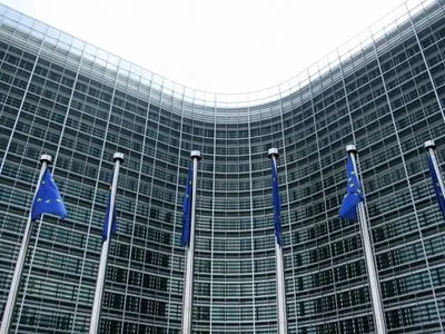 ЄС виділить 230 млн євро на боротьбу з коронавірусом