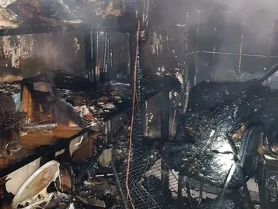 Пожар в гостинице на Закарпатье: женщина отравилась угарным газом, постояльцев эвакуировали