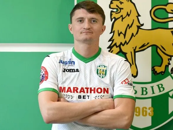 kolishniy-ukrayinskiy-futbolist-italiyskoyi-seriyi-a-stav-gravtsem-karpat