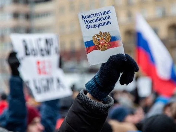 ЗМІ РФ опублікували методичку Кремля для агітаторів за конституційну реформу