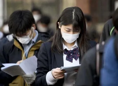 Кількість випадків коронавірусу у Японії сягнула 912
