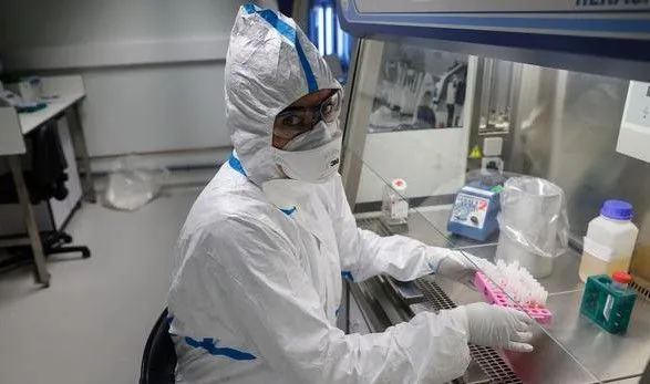 За последние сутки за пределами Китая коронавирусом заболели 1160 человек