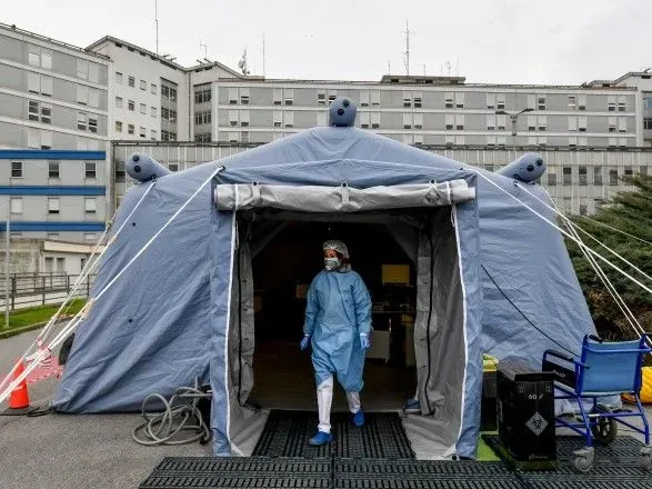 Эпидемия коронавируса: число погибших от COVID-19 в Италии достигло 34 человек, более 1600 - инфицировано