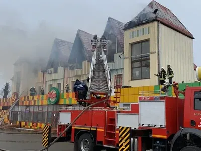 В Киевской области ликвидирован пожар гостинично-ресторанного комплекса возле АЗС