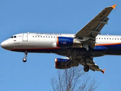 Рейс, який летів у Софію, повернувся в аеропорт Москви через відмову системи попередження про зіткнення із землею