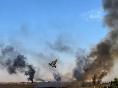 Турция заявила, что сбила самолет ВС Сирии