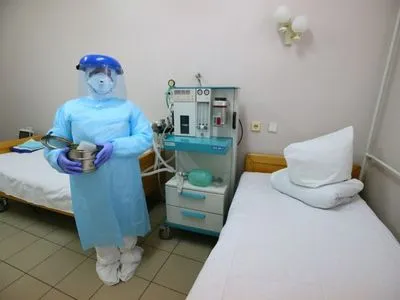 Жена инфицированного коронавирусом черновчанина находится в военном госпитале