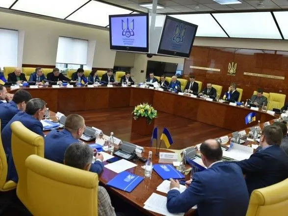 Украинская Премьер-лигу будет расширенна до 16 клубов - Павелко