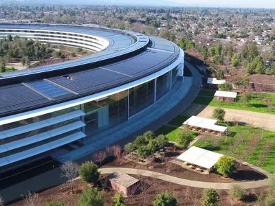 Apple рекомендує своїм співробітникам у Каліфорнії працювати з дому через коронавірус