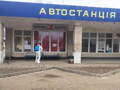 У Чернівецькій області рятувальники продезінфікували всі автовокзали та автостанції