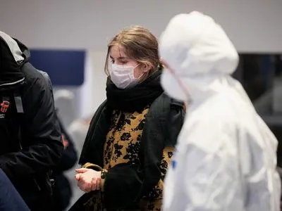 Эпидемия коронавируса: количество инфицированных COVID-19 в Латвии достигла - 8 человек