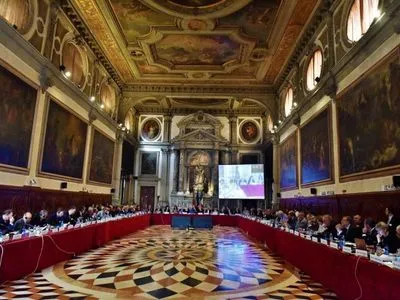 Венеціанська комісія підтримує рішення КСУ щодо судової реформи Зеленського