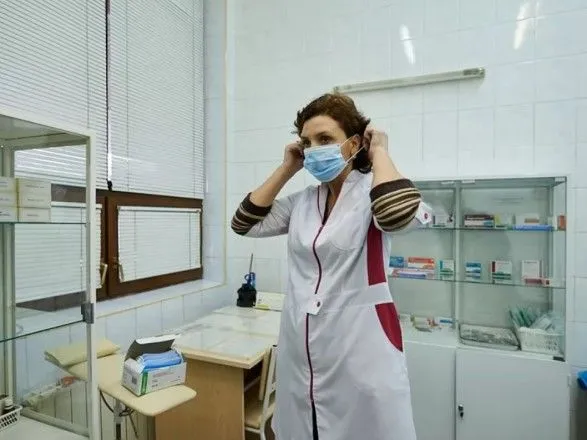 Жена второго инфицированного коронавирусом мужчины в Черновцах находится на обсервации