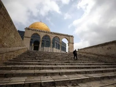 В Єрусалимі через коронавірус закрили мусульманську мечеть Аль-Акса