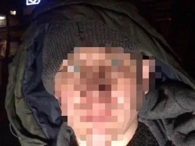 В Киеве мужчина пытался похитить 8-летнего ребенка