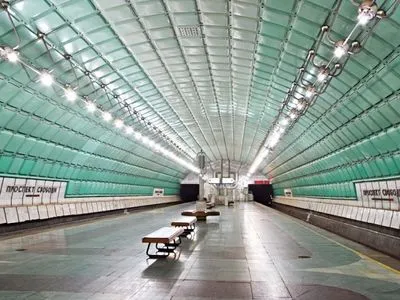У Дніпрі ввели карантин: метро вже припинило свою роботу