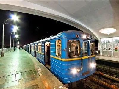 Шмыгаль: решение правительства неизменно - метро должно быть закрытым