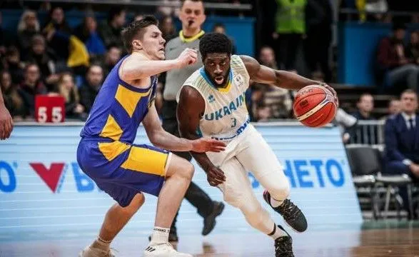 Баскетболіст збірної України повернувся в клуб для продовження виступів у чемпіонаті Китаю