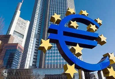 ЄЦБ збирається підтримати економіку єврозони на 750 млрд євро