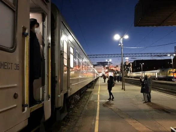 З Латвії до України вирушив евакуаційний потяг з 267 українцями