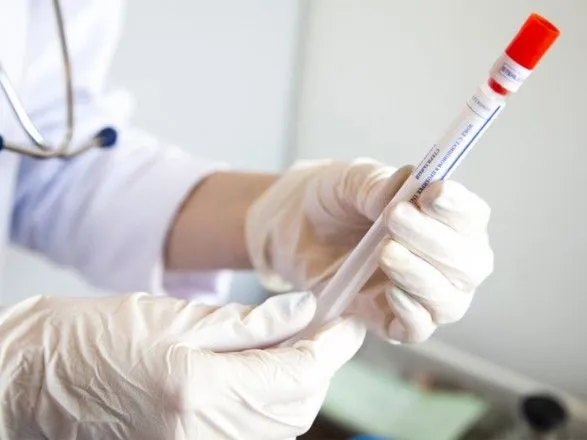 На Прикарпатье госпитализировали человека в тяжелом состоянии с подозрением на коронавирус