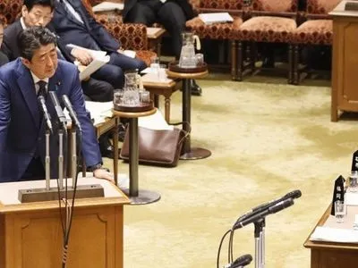 Пандемия коронавируса: японский премьер заявил, что "ситуация в мире сейчас не для Олимпиады-2020"